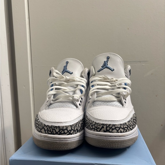 Air Jordan 3 “UNC”